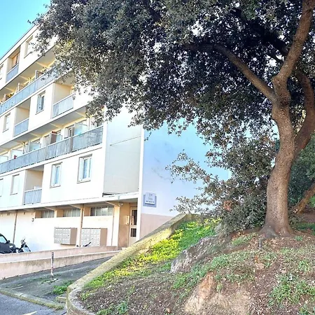 Duplex-3 Giens-wifi-parking By Hc Apartment